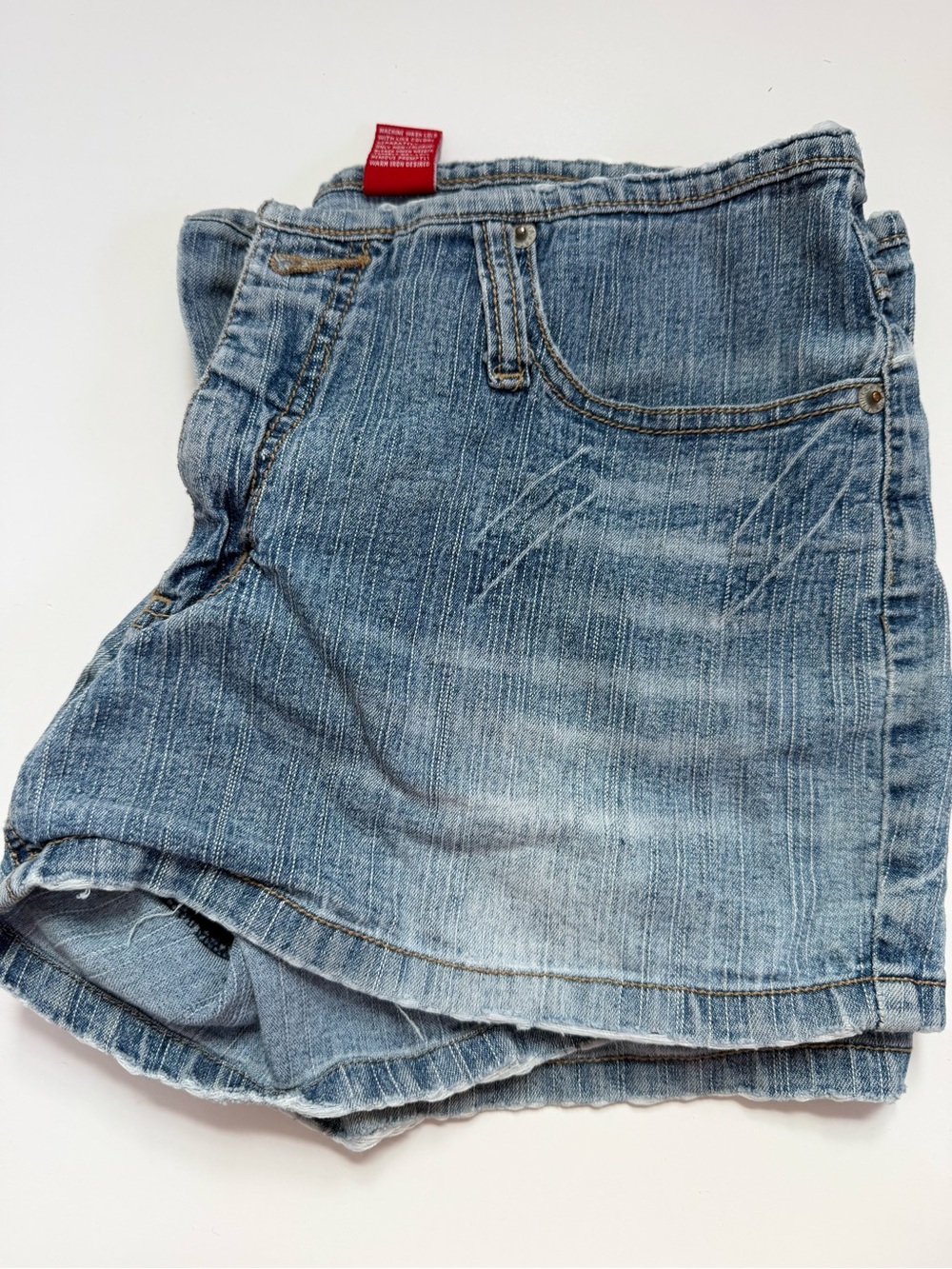Light Wash Women’s Jeans - Blue - Picture 4 of 5